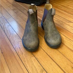 Blundstone 585 Rustic Brown leather Boots AU 5 / US Women’s 8 - Worn once